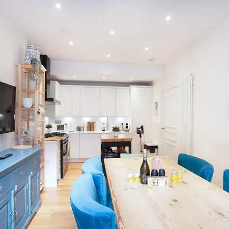 Meadowbank 3-bed Appartement Édimbourg