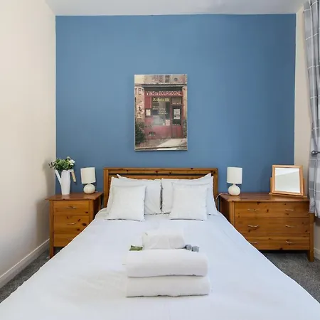 Apartamento Downtown And 1 Bed In