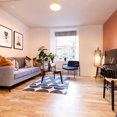 Joivy Modern Flats In New Town Apartment *