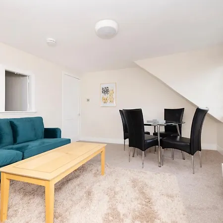 Apartment Altido View In Town - Castle View Edinburgh