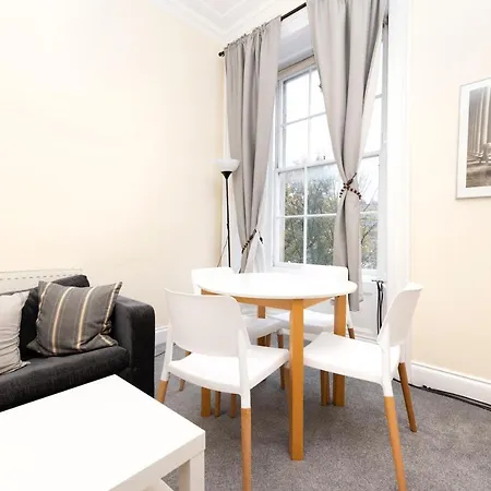 Altido Inviting 2-bed Apt In Stockbridge Edinburgh