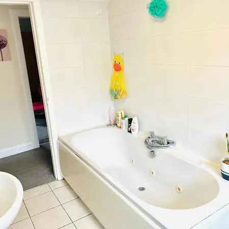 Leith Walk Budget * Edinburgh