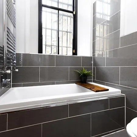 Joivy Stunning Flat Near Castle * Эдинбург