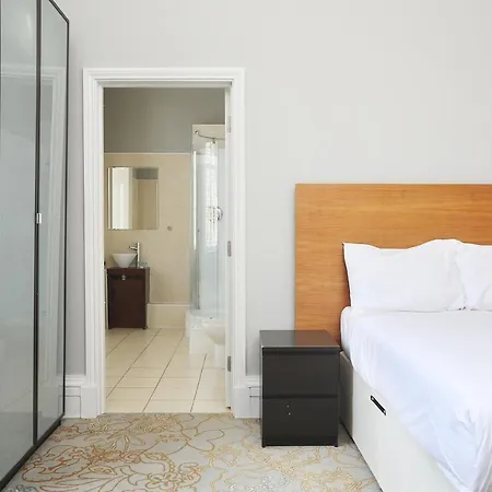 Aparthotel Cairn & 3*