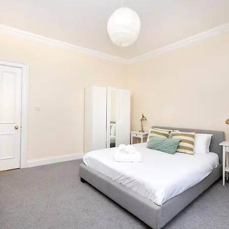 Altido Inviting 2-bed Apt In Stockbridge Edinburgh