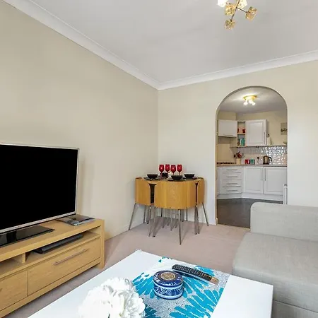 公寓 Modern 1br Flat - Free Parking + Lift