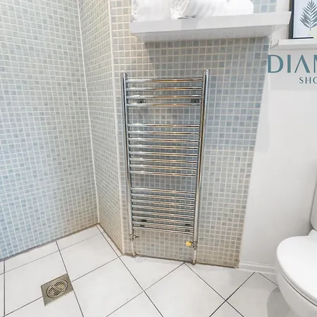 Appartement 1 Bed Apartment, Royal Mile - Diamond Short Lets *