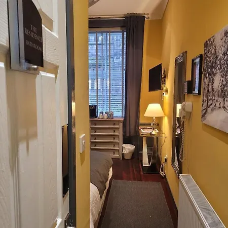 Affittacamere The - No 8 Edimburgo