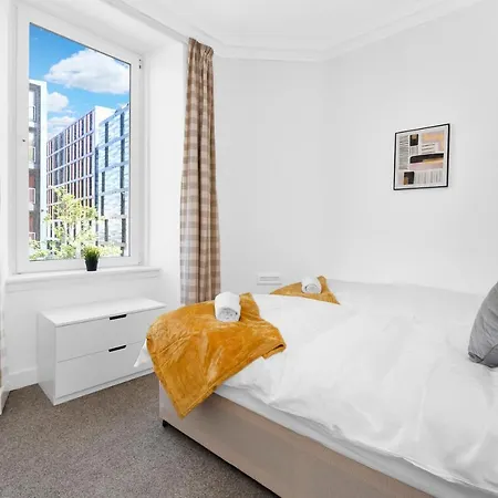 Modern & Spacious 1 Bedroom - Close To Centre - Sleeps Up To 3 Guests Edimburgo