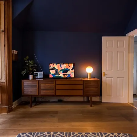 Joivy Contemporary With Free Parking Casa de Férias