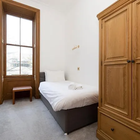 公寓 Joivy Spacious Near The Meadows 爱丁堡