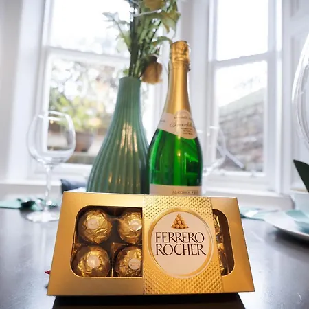 Special Basement Close To The Meadows * Эдинбург