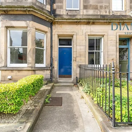 Spacious 1 Bed Ground Floor With Garden * Edinburgh