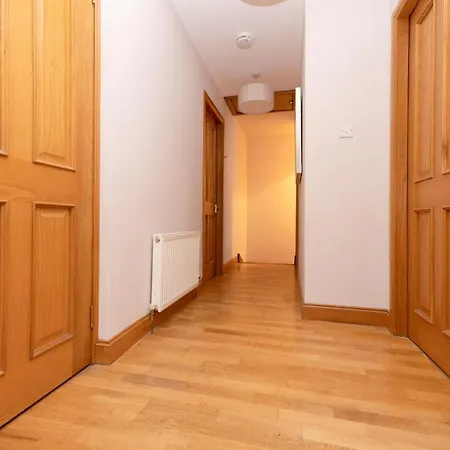 Apartamento Joivy Bright And Cosy Flat Near The Scotland Gallery Edimburgo