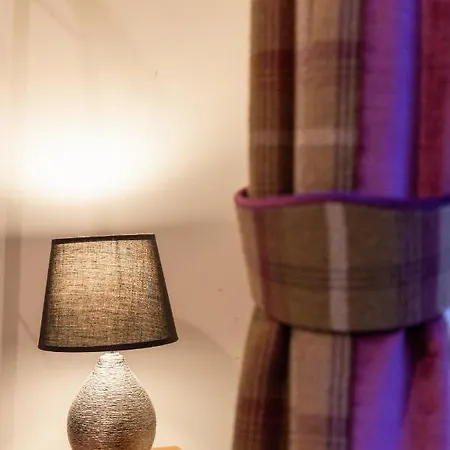 شقة Two Bedroom Within Walking Distance To Centre *