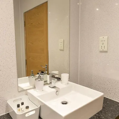 New 2 Bed With Stunning Views Of Arthur Seat Mountain 公寓