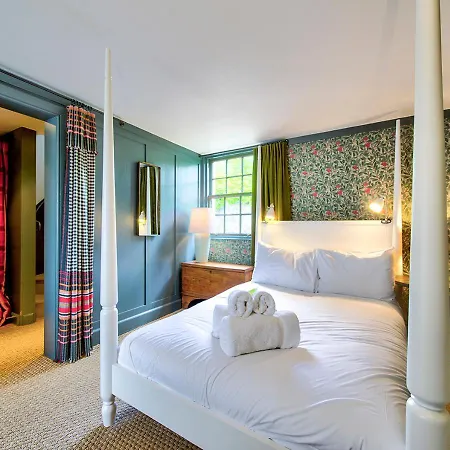 Rock House - Photographer's - Historic Gem In The Heart Of The