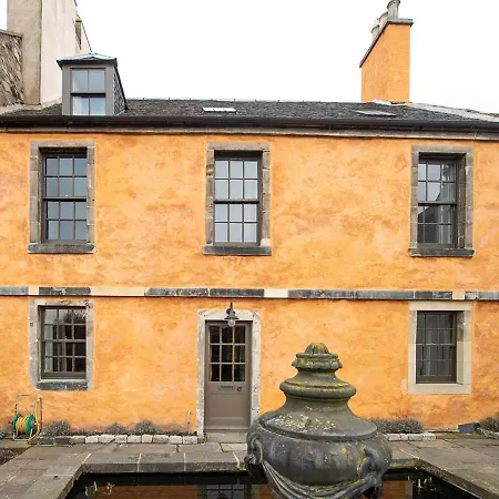 The Rock House - Terrace - In Heart Of The *