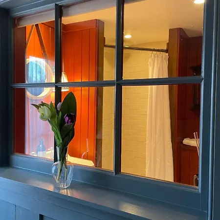 Rock House - Photographer's - Historic Gem In The Heart Of The 公寓