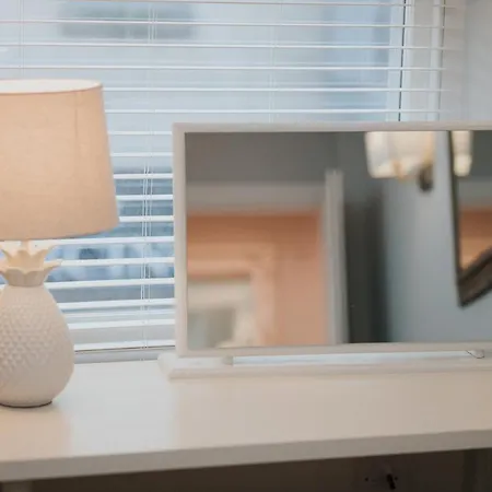 Luxury Modern 3 Bedroom In Centre Apartmán