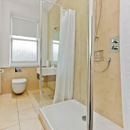 Exquisite & Lively With Fireplace & Panoramic Views