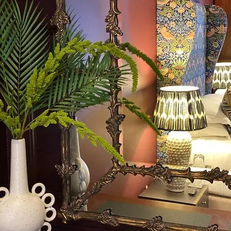 Hotel The Raeburn 4*