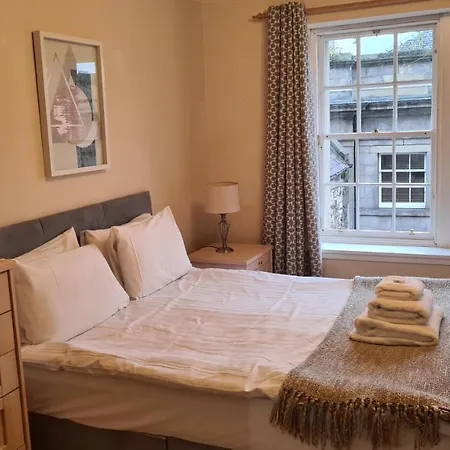 Apartament 4 Royal Mile Flat Near Castle *