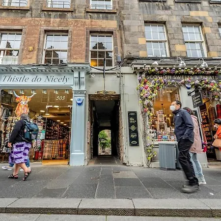 Boutique Modern Royal Mile Sleeps 4