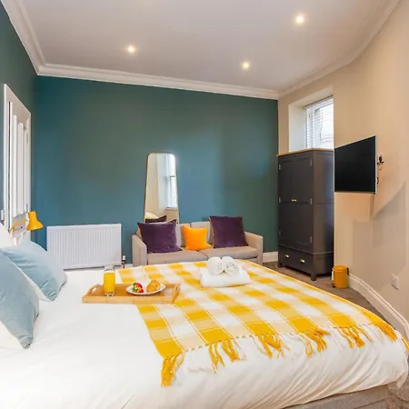 Royal 2bed Center *
