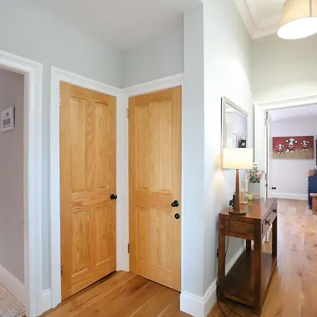 Apartment The Botanics *