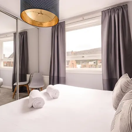 Calton Hill Lookout By Calton Living アパート