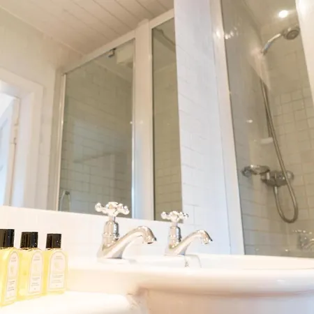 Semesterbostad Queen St Superb Penthouse Flat With Roof Terrace *
