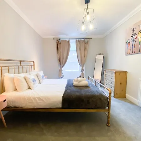 Апартаменты Rose Street's Hidden Treasure- 2bed Newly Refurbished