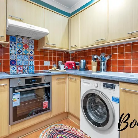 Lafayette - Cozy 2br-1ba Near Princes Street By Bonjour Residences * אדינבורו