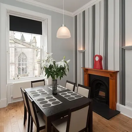 Apartamento Parliament Sq 12 Royal Mile Edimburgo