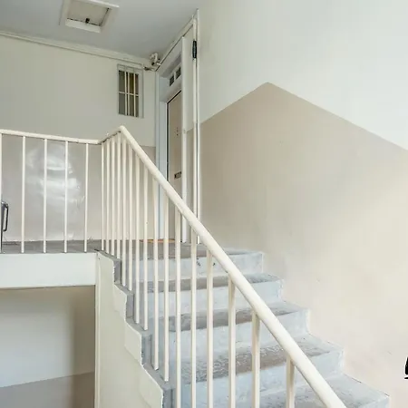 Couronnes - Georgian New Town 3br-1ba - Free Parking By Bonjour Residences