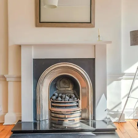 Couronnes - Georgian New Town 3br-1ba - Free Parking By Bonjour Residences * Edimburgo