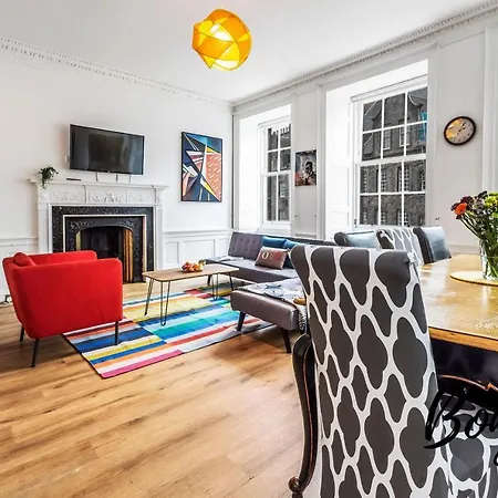 Bastille Suite- 4br-3ba, Free Off-site Parking By Bonjour Residences Apartamento