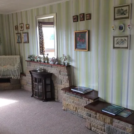 Moredun House Apartment Edinburgh