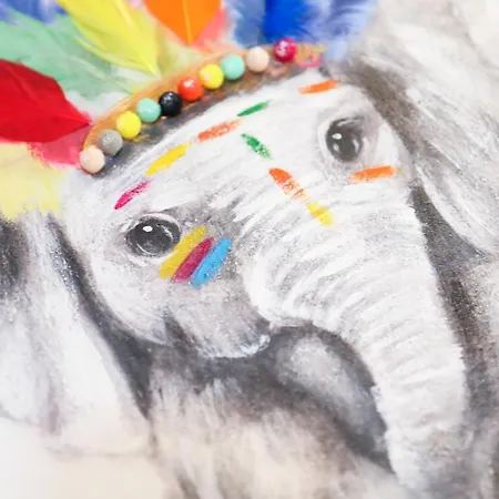 Beautiful 4 Bedroom - Free Parking *