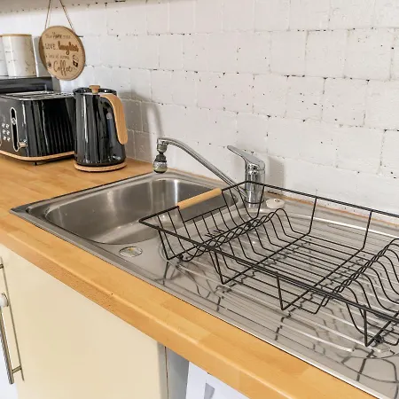 Charming 1 Bedroom - Apartmán