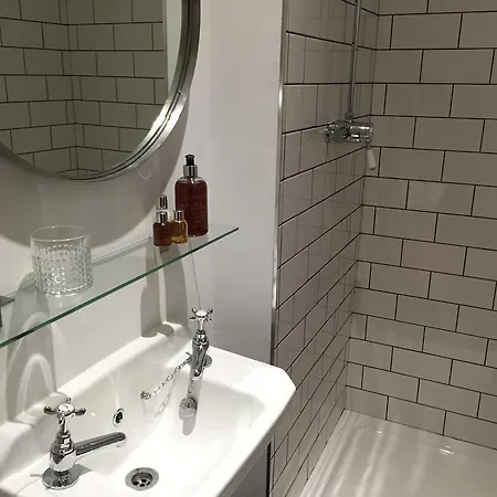 Royal Mile Studio Apartment *