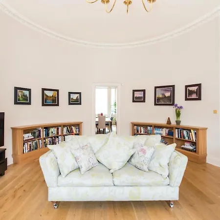 Apartman Luxurious Centre Self Catering *