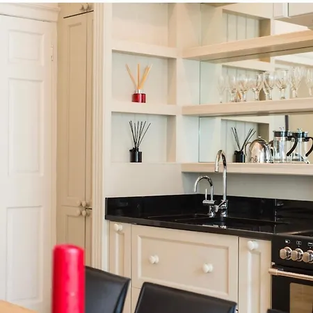 Luxurious Centre Self Catering Apartman Edinburgh