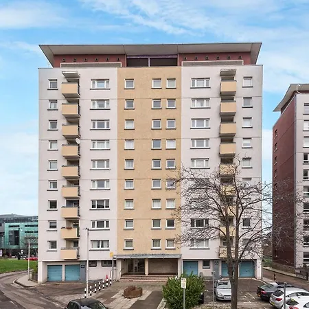 Cosy 2 Bedroom In The Heart Of