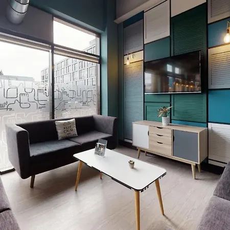 And Ensuite Bedrooms With Shared Kitchen At Fountainbridge In * Эдинбург