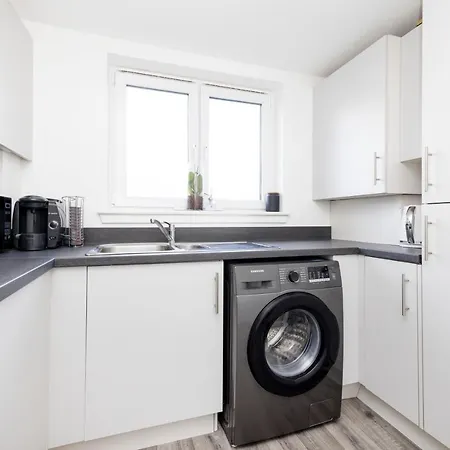 Altido Elegant Flat With Parking * Edinburgh