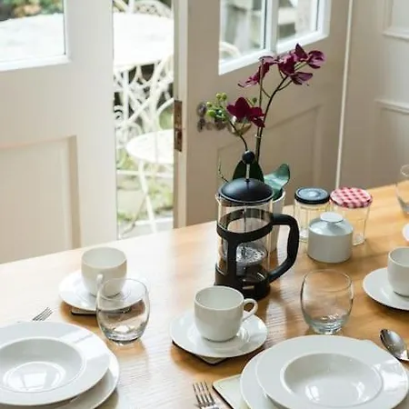 Self Catering , Centre With Parking * Edinburgh