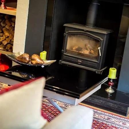 Self Catering , Centre With Parking Apartmán *