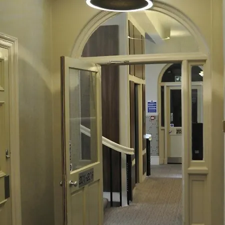 Hotel Frederick House